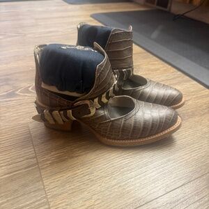 Freebird Blade boots